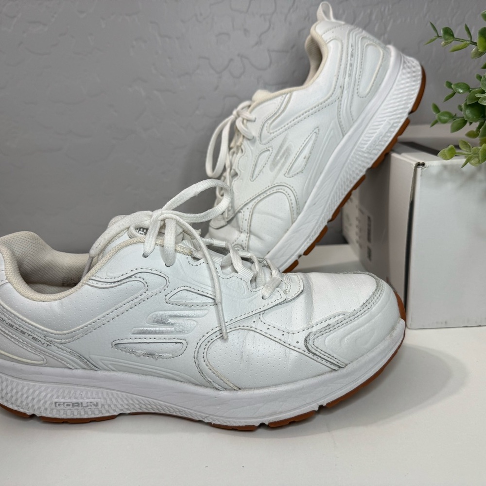 Women's White Athletic Shoes